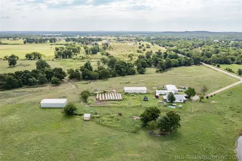 596 Forest Ln, Durant, OK 74701