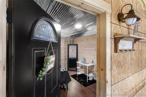 Entry Way - 420715 E 1168, Eufaula, OK 74432 photo 1 of 1
