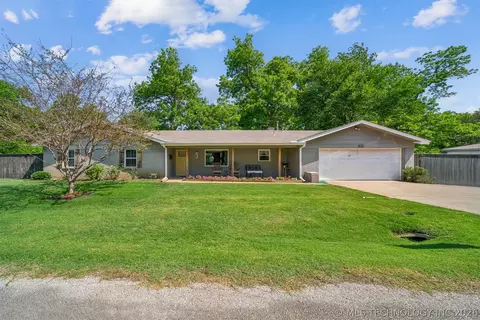 8715 E 170th St S, Bixby, OK 74008