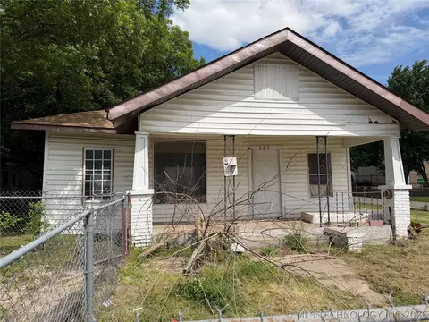 321 S Taft Ave, Okmulgee, OK 74447