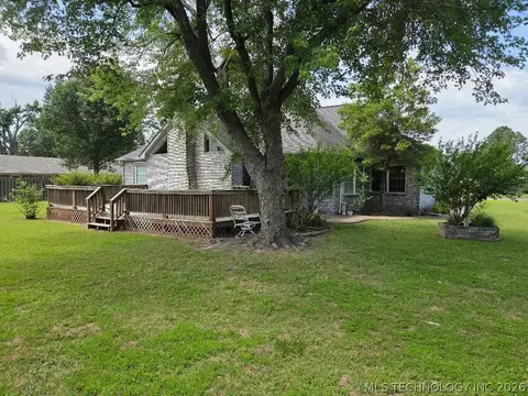 Other - 112 Circle Dr, Checotah, OK 74426 photo 1 of 9