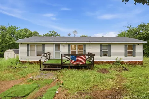 14620 Stewart Rd, Mounds, OK 74047