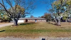 16924 County Road 1517, Ada, OK 74820