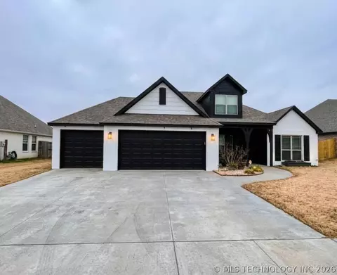 26456 Echelon Dr, Claremore, OK 74019