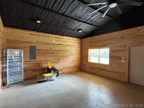 484 S Eighth, Colbert, OK 74733 photo 9