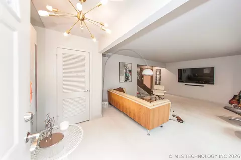 Entry Way - 5510 E 46th Street 3, Tulsa, OK 74135 photo 1 of 5