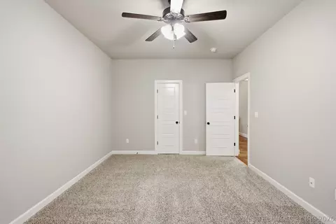 Bedroom - 814 E Delmar Pl, Broken Arrow, OK 74012 photo 3 of 5