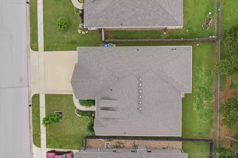 View/Area - 814 E Delmar Pl, Broken Arrow, OK 74012 photo 2 of 2