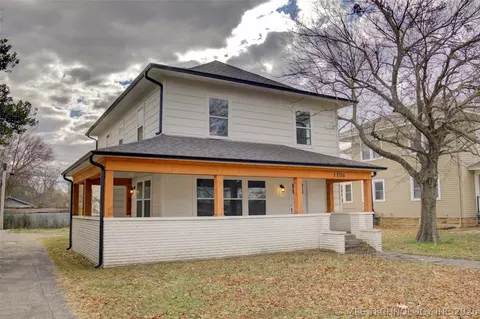 1106 E 6th St, Okmulgee, OK 74447