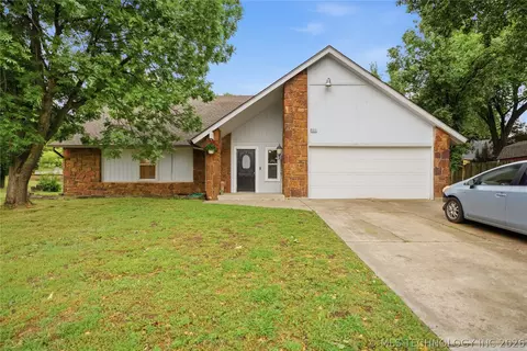 6851 S 32nd West Ave, Tulsa, OK 74132