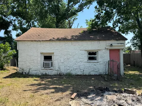 305 S Chickasaw Avenue 12, Claremore, OK 74017