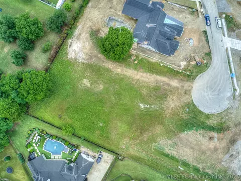 10612 S Holley St, Jenks, OK 74037