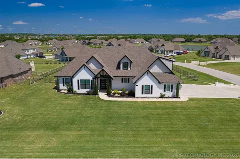 8202 N 150th East Ave, Owasso, OK 74055