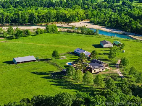24068 E 785 Rd, Welling, OK 74471