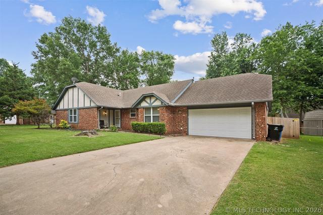 205 W Baton Rouge St, Broken Arrow, OK 74011