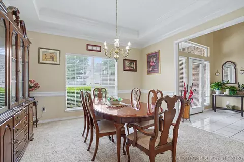 Dining - 8622 E 100th Pl, Tulsa, OK 74133 photo 2 of 2