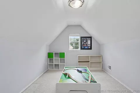 Bedroom - 8622 E 100th Pl, Tulsa, OK 74133 photo 5 of 5