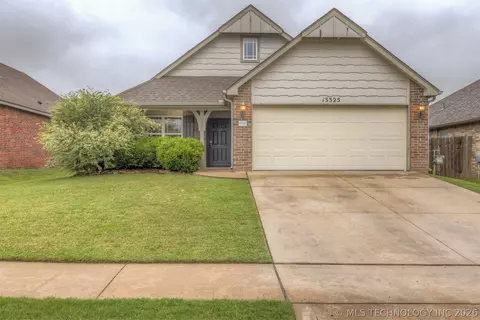 13325 S 21st Ct, Bixby, OK 74008