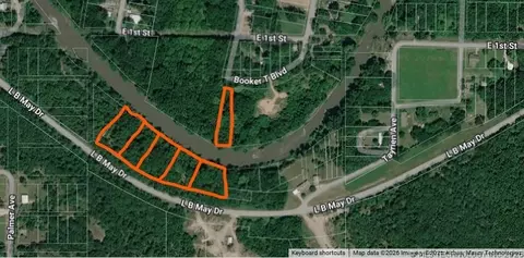 L B May Drive, Pawhuska, OK 74056