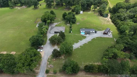 3647 SE Highway 63, Talihina, OK 74571