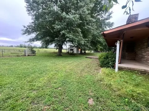 Exterior - 603 7th Ave, Warner, OK 74469 photo 8 of 8