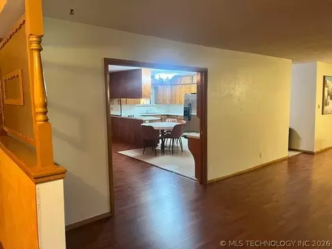 Entry Way - 603 7th Ave, Warner, OK 74469 photo 3 of 5