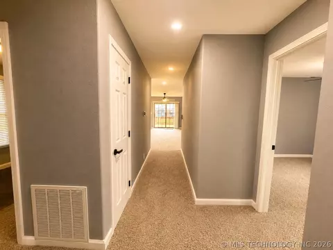 Entry Way - 237 Hamilton Rd, Eufaula, OK 74432 photo 1 of 1