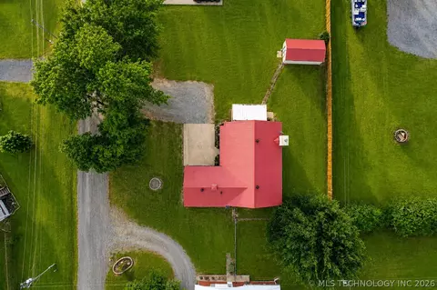 View/Area - 237 Hamilton Rd, Eufaula, OK 74432 photo 2 of 8