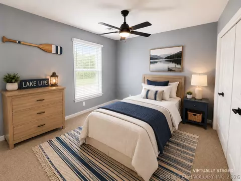 Bedroom - 237 Hamilton Rd, Eufaula, OK 74432 photo 3 of 3