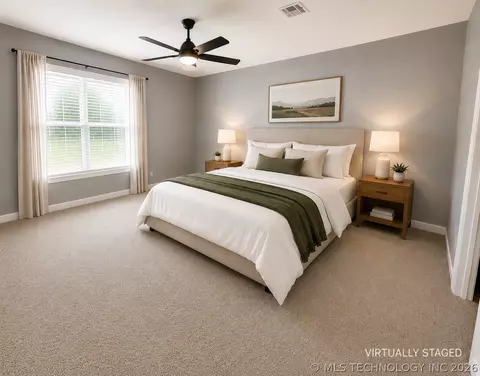 Bedroom - 237 Hamilton Rd, Eufaula, OK 74432 photo 1 of 3
