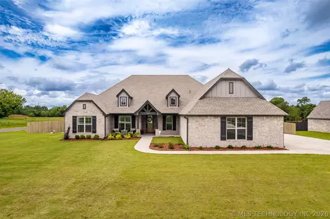 5796 S 254th East Ave, Broken Arrow, OK 74014