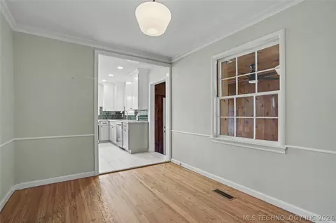 3102 E 2nd St, Tulsa, OK 74104 photo 9