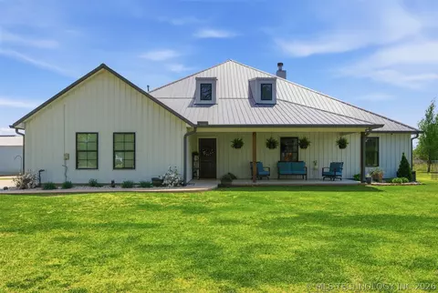 37810 E 211th St S, Porter, OK 74454