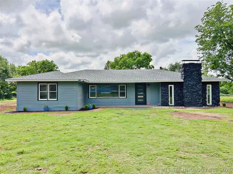 27197 Maiden Ln, Henryetta, OK 74437