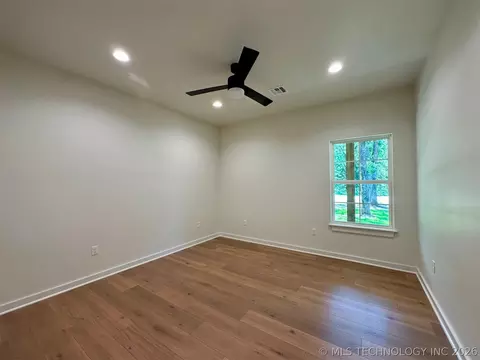 Bedroom - 12443 Longboard Loop, Kingston, OK 73439 photo 3 of 3