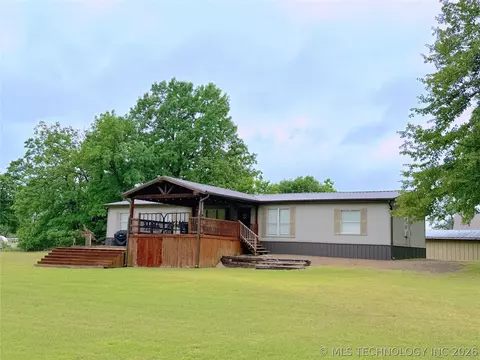 23 Holiday Vlg, Porum, OK 74455