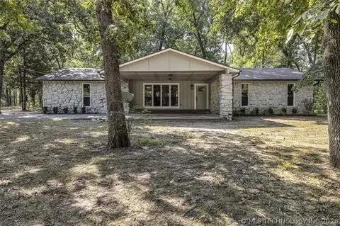 1121 W Line Ave, Sapulpa, OK 74066