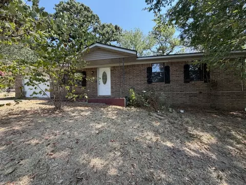 500 NW 2nd St, Wilburton, OK 74578