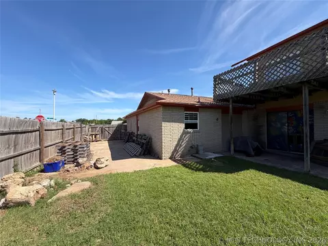 Exterior - 12306 E 18th Pl, Tulsa, OK 74128 photo 5 of 6