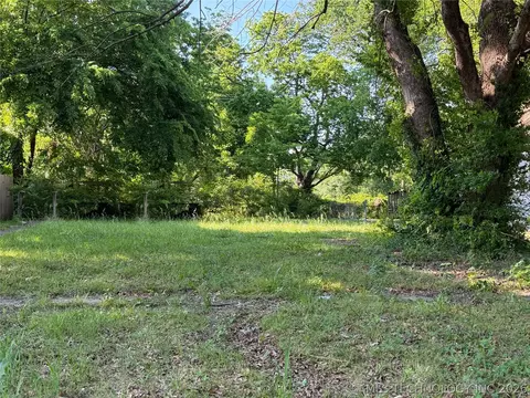2028 Court St, Muskogee, OK 74401