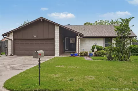 2525 S Hickory Ave, Broken Arrow, OK 74012