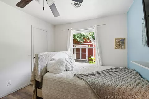 Bedroom - 209 E Austin St, Broken Arrow, OK 74011 photo 4 of 4