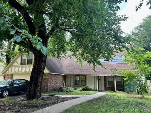 9107 E 66th St, Tulsa, OK 74133