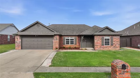 13044 N 132nd East Ave, Collinsville, OK 74021