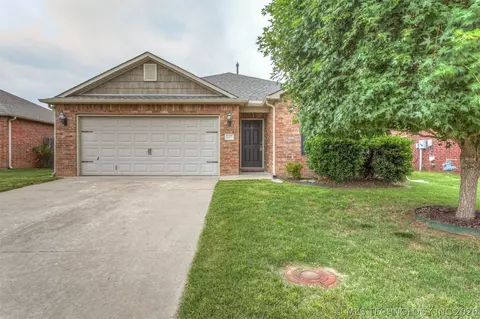 12677 S 88th East Ave, Bixby, OK 74008