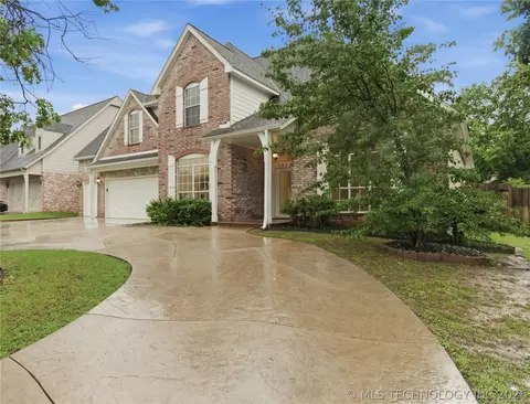 9906 E 85th Pl, Tulsa, OK 74133