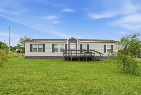 1397 E Cresthaven Ct, Porter, OK 74454
