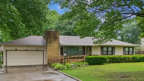 4317 S Jamestown Ave, Tulsa, OK 74135