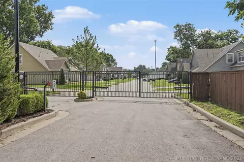 View/Area - 2107 E 63rd St, Tulsa, OK 74136 photo 1 of 1