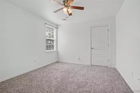 Bedroom - 2107 E 63rd St, Tulsa, OK 74136 photo 5 of 7
